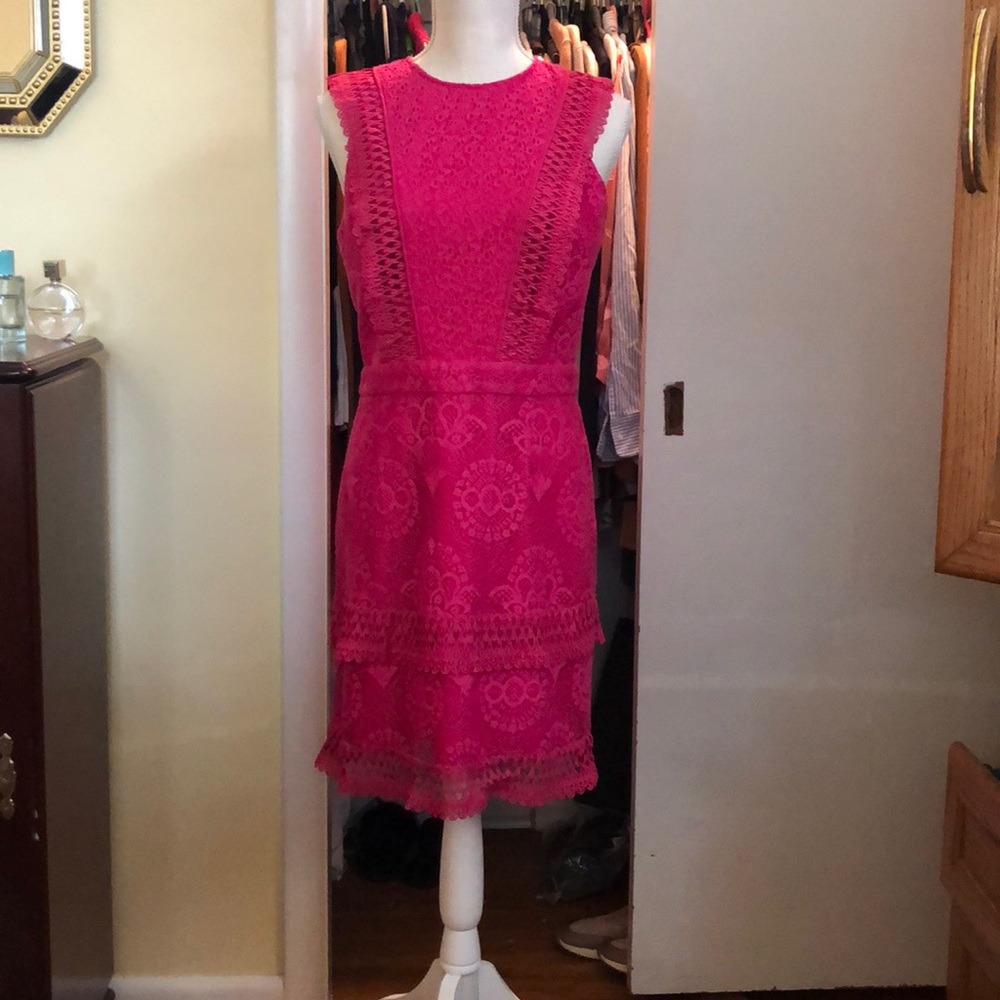Adelyn Rae Crochet Lace Sleeveless Dress//sz. M//hot pink mini dress